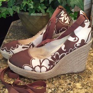 Gianni Bini Ladies Shoes